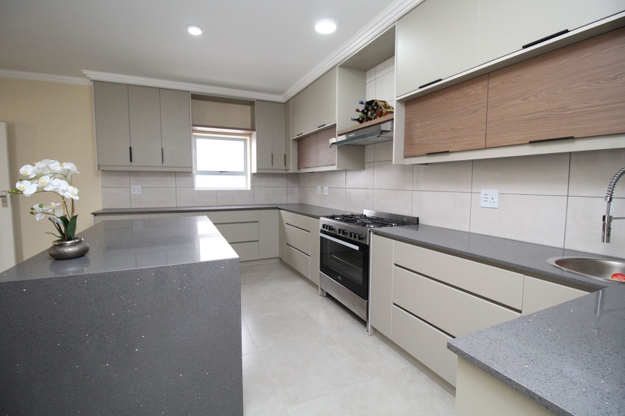 3 Bedroom Property for Sale in Blue Lagoon Western Cape